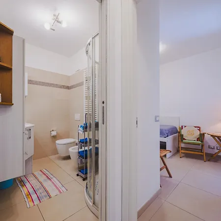 Caddy By Interhome *