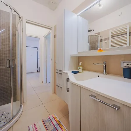 Caddy By Interhome