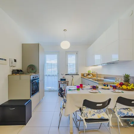 Apartment Caddy By Interhome